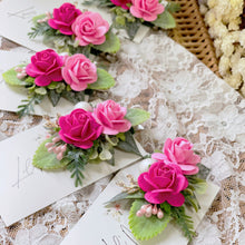 Load image into Gallery viewer, Aurora Floral Clips