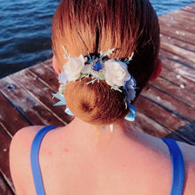 Load image into Gallery viewer, Ballet Bun Wrap  - White and Blue