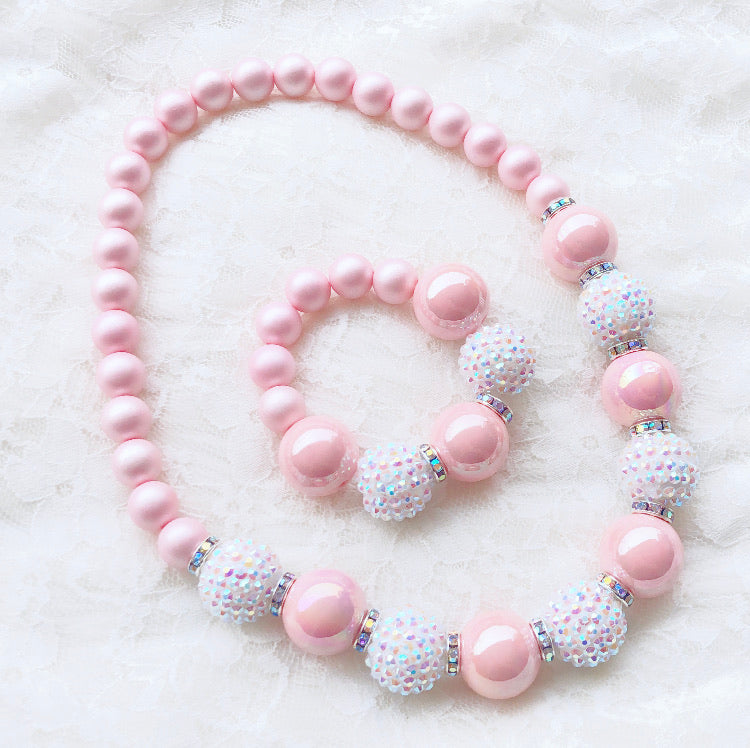 Bubblegum Beads - Elle's Pink Snow